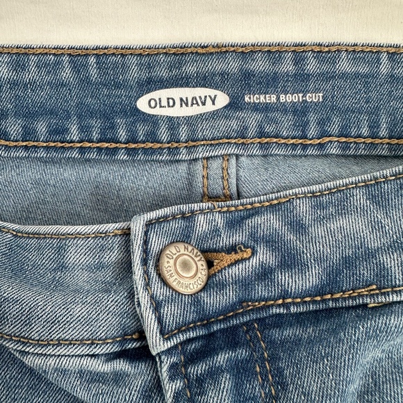 Old Navy Kicker Boot-Cut Women’s Jeans – Size 14 - Picture 7 of 7